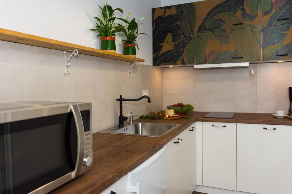 Studio Apartment Lubynski In Center Of ซาเกร็บ ภายนอก รูปภาพ
