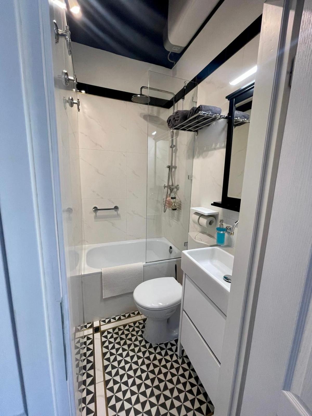 Studio Apartment Lubynski In Center Of ซาเกร็บ ภายนอก รูปภาพ